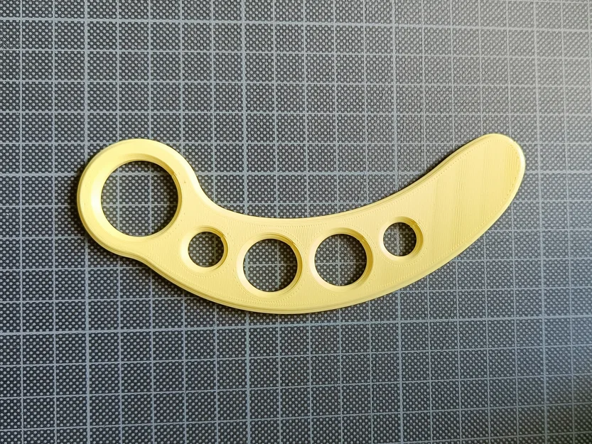 Banana Fidget Karambit - Mô hình 3D đồ chơi xoay tay độc đáo - Image 2