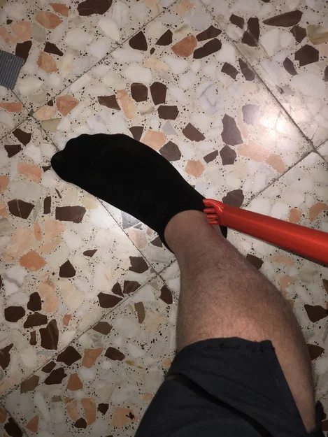 Bàn tay gãi lưng tí hon – Nối ngón siêu dài (Tiny Back Scratcher Hand) - Image 5