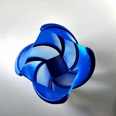 Bình hoa nghệ thuật Twisty String Vase - Mẫu in 3D đẹp mắt không support