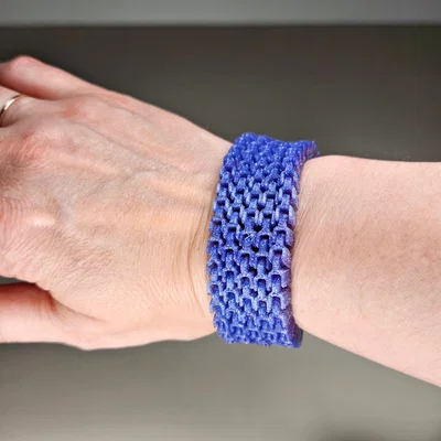 Flexi Bracelet – Vòng tay dẻo vặn xoắn