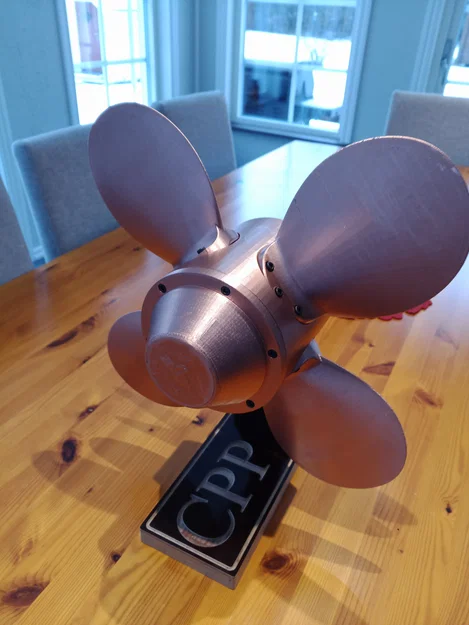 Chân vịt tàu CPP Marine propeller (Controllable Pitch Propeller) - Image 1