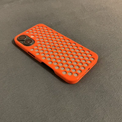 Ốp lưng iPhone 16 thiết kế hình lục giác in 3D tinh tế
