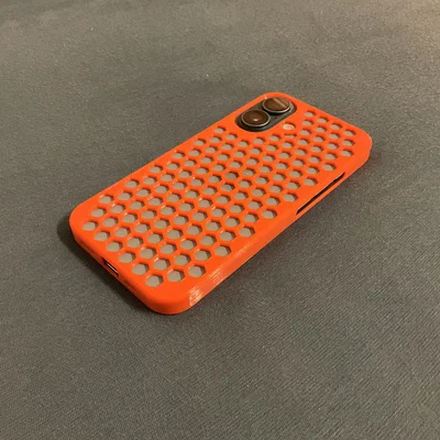 Ốp lưng iPhone 16 thiết kế hình lục giác in 3D tinh tế