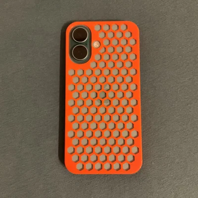 Ốp lưng iPhone 16 thiết kế hình lục giác in 3D tinh tế