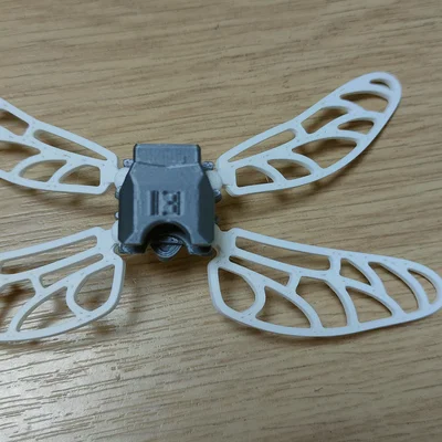 Bộ cánh chuồn chuồn cho mô hình Dummy 13 in 3D cực chất