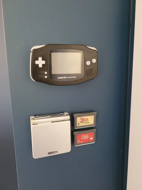 Kệ trưng bày treo tường cho Gameboy Advance - Image 1