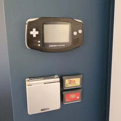 Kệ trưng bày treo tường cho Gameboy Advance