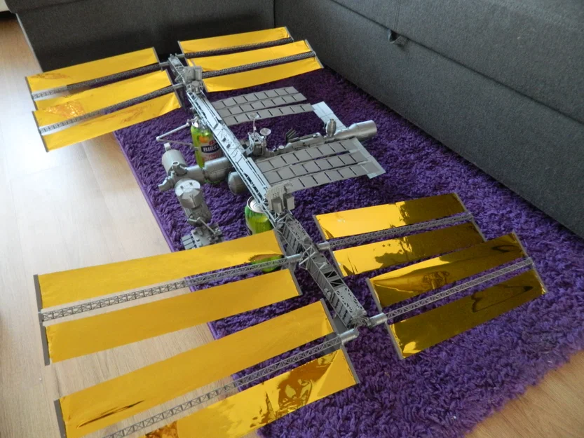 ISS 1:100 – Mô hình ISS in 3D (main truss ~1100mm) - Image 1