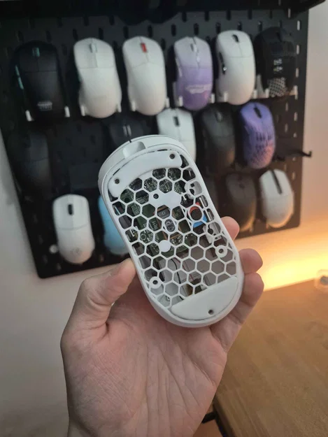 Đế chuột Logitech G Pro X Superlight 2 của jakeu - Image 1
