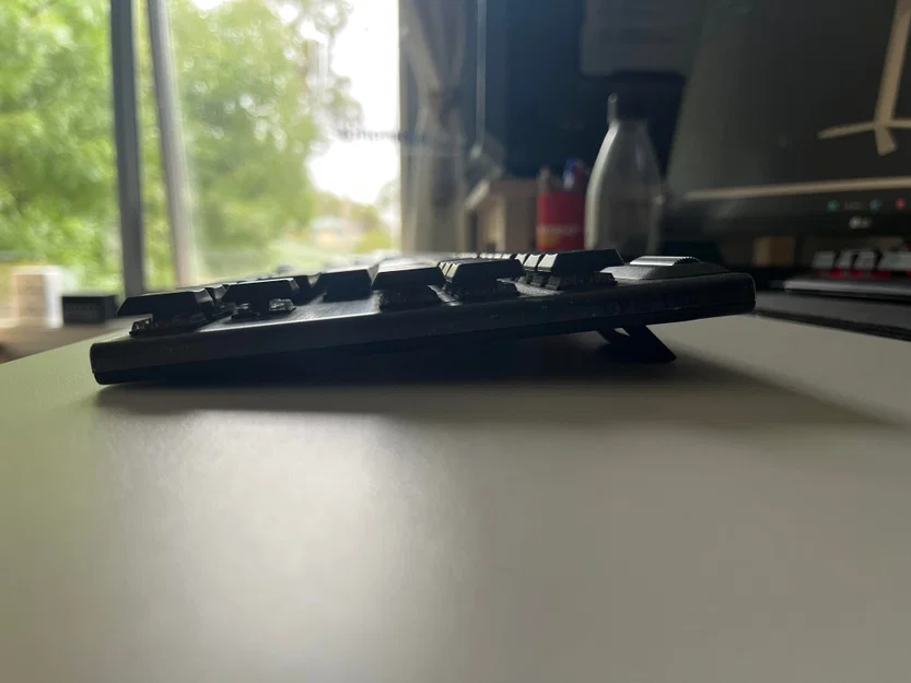 Chân kê bàn phím Logitech G915 (G915 Logitech Keyboard Stands) - Image 1