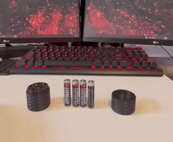 Hộp/Ống Đựng Pin Du Lịch - AAA - Image 1