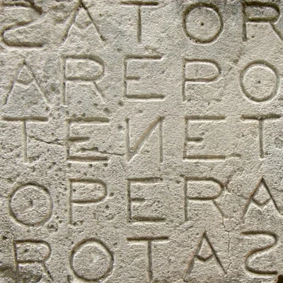 Mô hình trang trí cổ điển Sator Square (Quảng trường Sator)