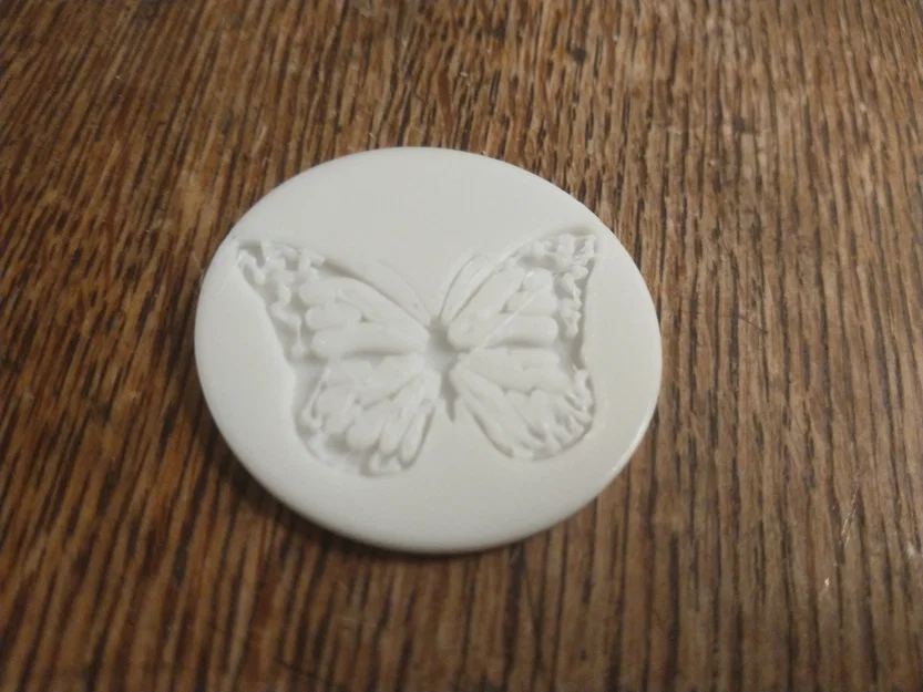 Mẫu in 3D Butterfly Coin - Đồng xu khắc hình bướm tinh tế - Image 1