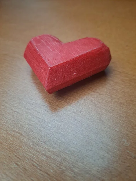 Mô hình in 3D trái tim Low Poly (Low Poly Heart) dễ thương - Image 3