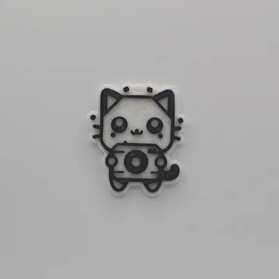 Móc khóa mèo ôm máy ảnh in 3D siêu đáng yêu