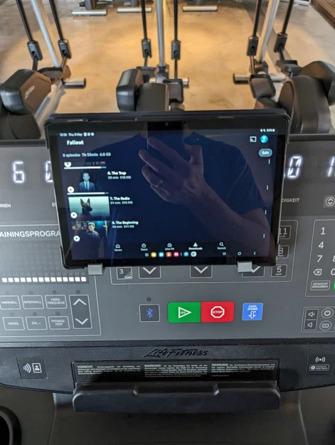 Giá treo máy tính bảng 3D cho máy chạy bộ và máy tập toàn thân - Image 3