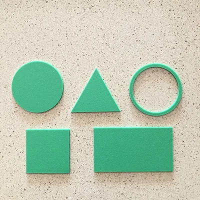 Các hình học cơ bản (Geometric shapes – geometrické tvary)