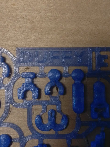 Duffy-13: Dummy-13 nữ tính trên runners - Image 3