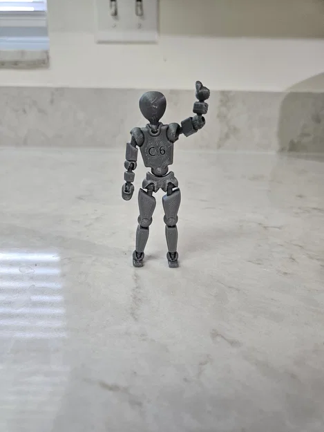 Mannequin nhỏ với khớp Print-in-Place - Image 1