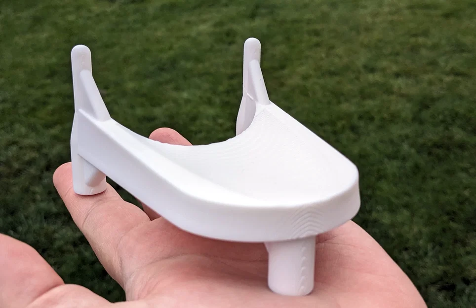 Đế kê đá bóng bầu dục (Football Kicking Tee) - Image 1