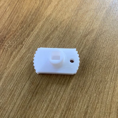 Chìa khóa xả khí bộ tản nhiệt 5mm (Air bleeder key) tiện dụng