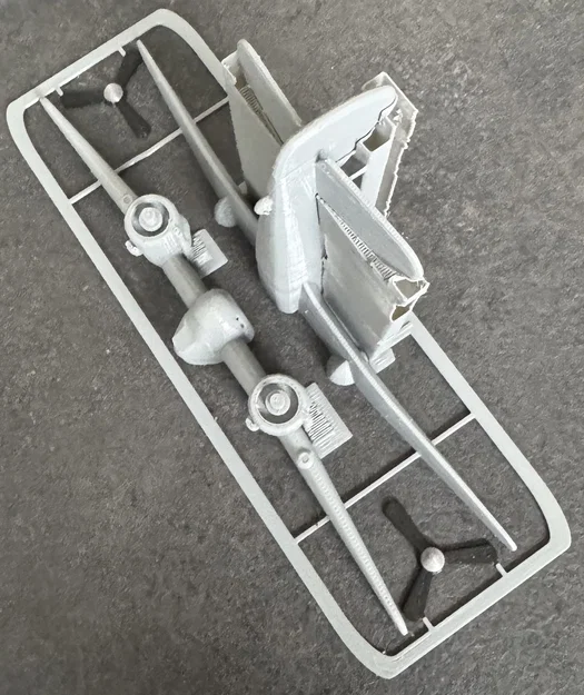 Mô hình lắp ráp máy bay Bristol Beaufighter Kit Card 3D - Image 6