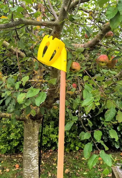 Dụng cụ hái trái cây – Apple Grabber (Fruit Picker) - Image 3