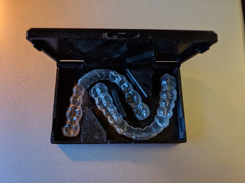 Hộp Đựng Retainer (Retainer Case) - Image 2