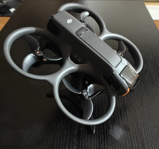 Đế trưng bày DJI Avata 2 phiên bản thấp - File in 3D chất lượng - Image 1