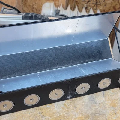 Lăng kính camera tailgate Cybertruck (Cybertruck Tailgate Camera Prism)