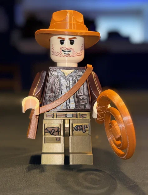 MegaFigure Indiana Jones dạng brick (tỉ lệ 5:1) - Image 1