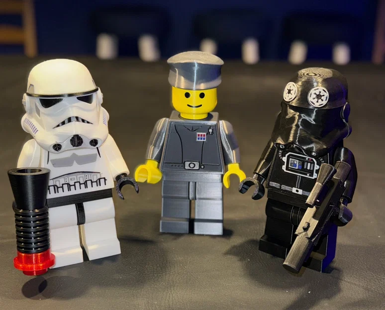 Phi công TIE Fighter/Interceptor Star Wars Brick MegaFigure (tỉ lệ 5:1) - Image 1