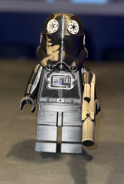 Phi công TIE Fighter/Interceptor Star Wars Brick MegaFigure (tỉ lệ 5:1) - Image 2