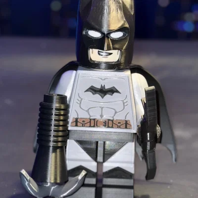 Batman TAS Brick MegaFigure (Tỉ lệ 5:1) – Batman Animated Series Brick MegaFigure