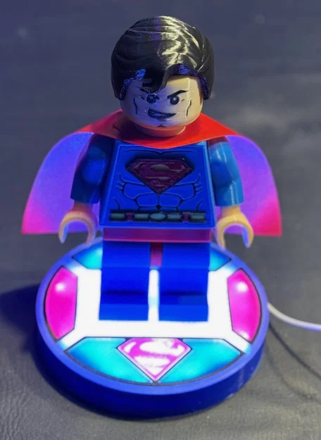 Classic Superman Brick MegaFigure (5:1 Scale) – Siêu nhân LEGO phóng to 500% - Image 6