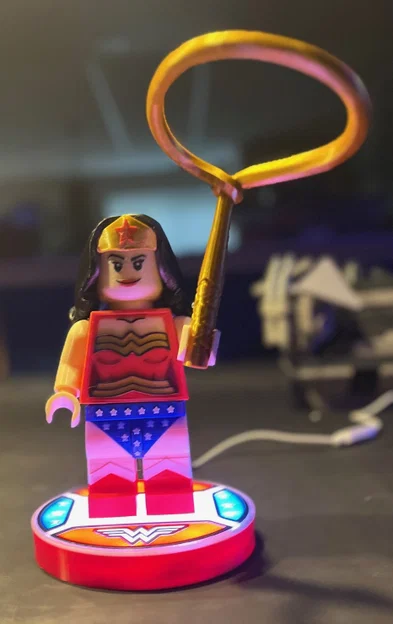 Wonder Woman MegaFigure (Tỉ lệ 5:1) - Image 2