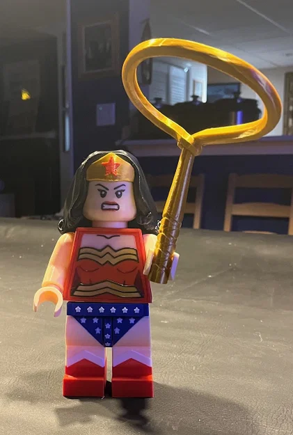 Wonder Woman MegaFigure (Tỉ lệ 5:1) - Image 3