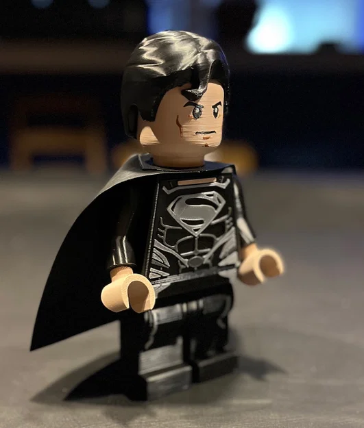 Black Suit Superman Brick MegaFigure (Tỉ lệ 5:1) - Image 4