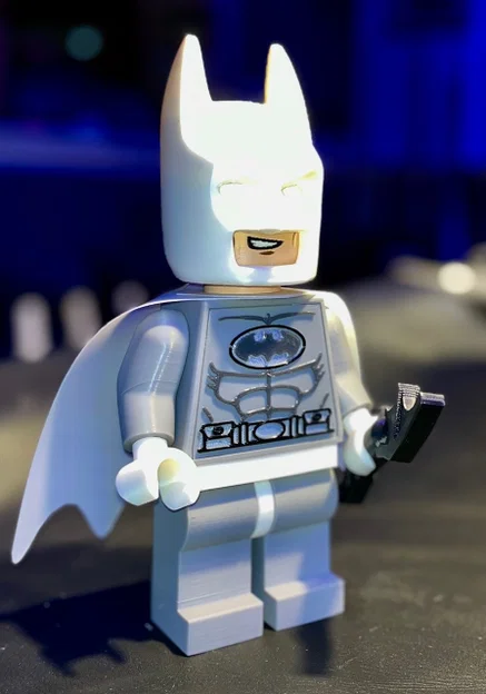 Arctic Batman Brick MegaFigure (Tỷ lệ 5:1) - Image 2
