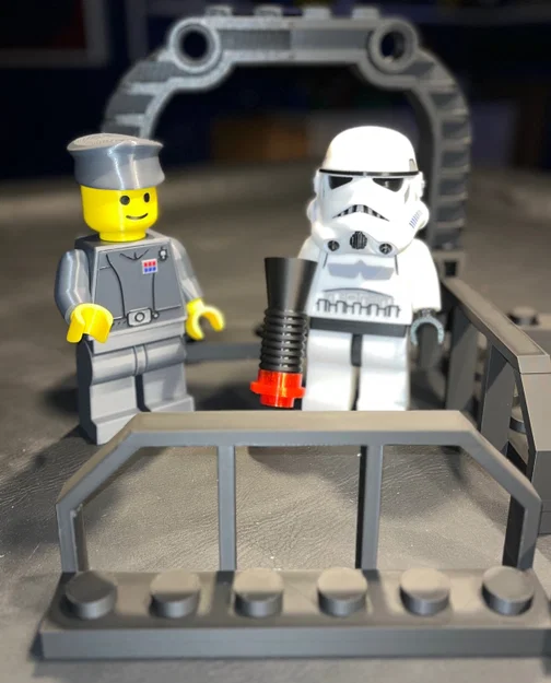 Star Wars Stormtrooper & Captain Brick MegaFigures (Tỉ lệ 5:1) - Image 6