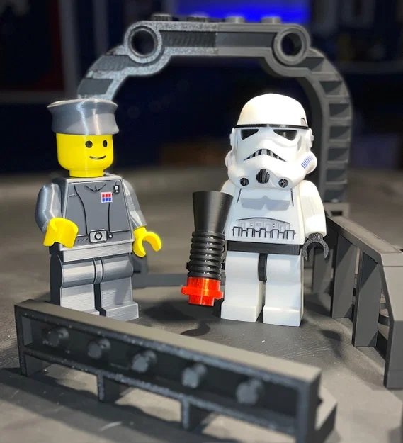 Star Wars Stormtrooper & Captain Brick MegaFigures (Tỉ lệ 5:1) - Image 7