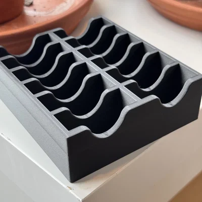 Khay sắp xếp 12 khe cho lưỡi & cữ tông đơ Oster/Andis/Wahl