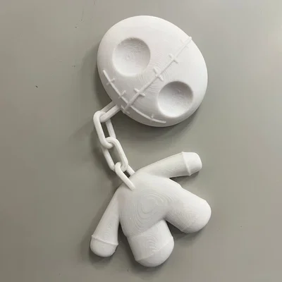 Mô hình búp bê Voodoo có xích độc đáo cho mùa Halloween