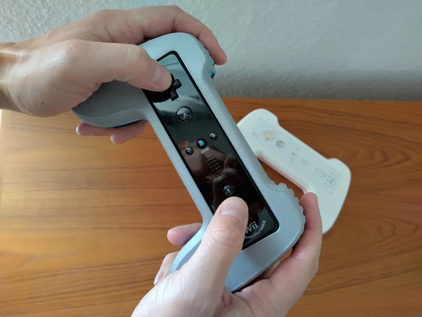 Tay cầm (Grip) biến Wii Remote thành gamepad - Image 6