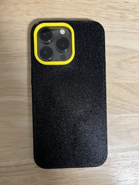 Ốp iPhone 13 Pro có bảo vệ camera và vòng MagSafe - Image 1