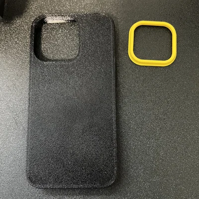 Ốp iPhone 13 Pro có bảo vệ camera và vòng MagSafe