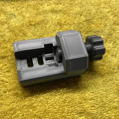 AR308 Bolt Armorer's Block (Khối kê tháo chốt extractor/ejector)