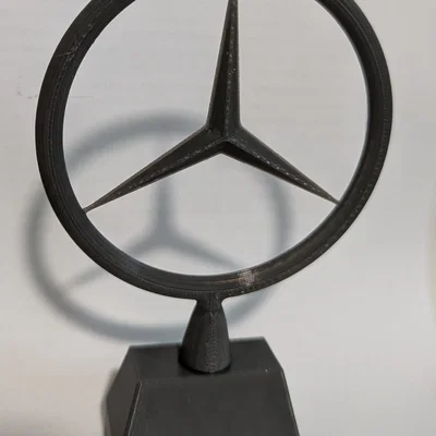 Logo Mercedes dạng đứng (Mercedes logo, standing)