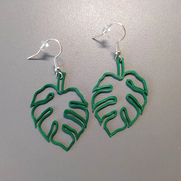 Bông tai lá Monstera (Monstera Earrings) - Image 1