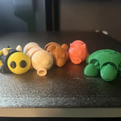 Mô hình gấu Articulated Bear và bộ sưu tập Mini Flexi in 3D